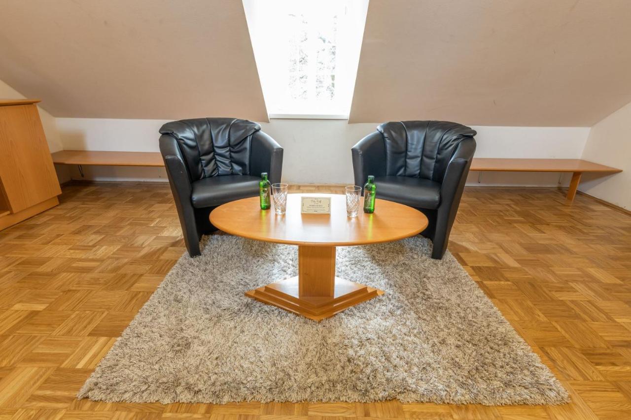 Apartments Vila Golf - Flucher Turizem Rogaška Slatina Exteriör bild