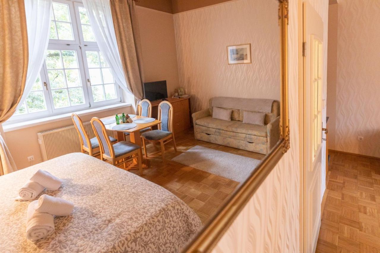 Apartments Vila Golf - Flucher Turizem Rogaška Slatina Exteriör bild