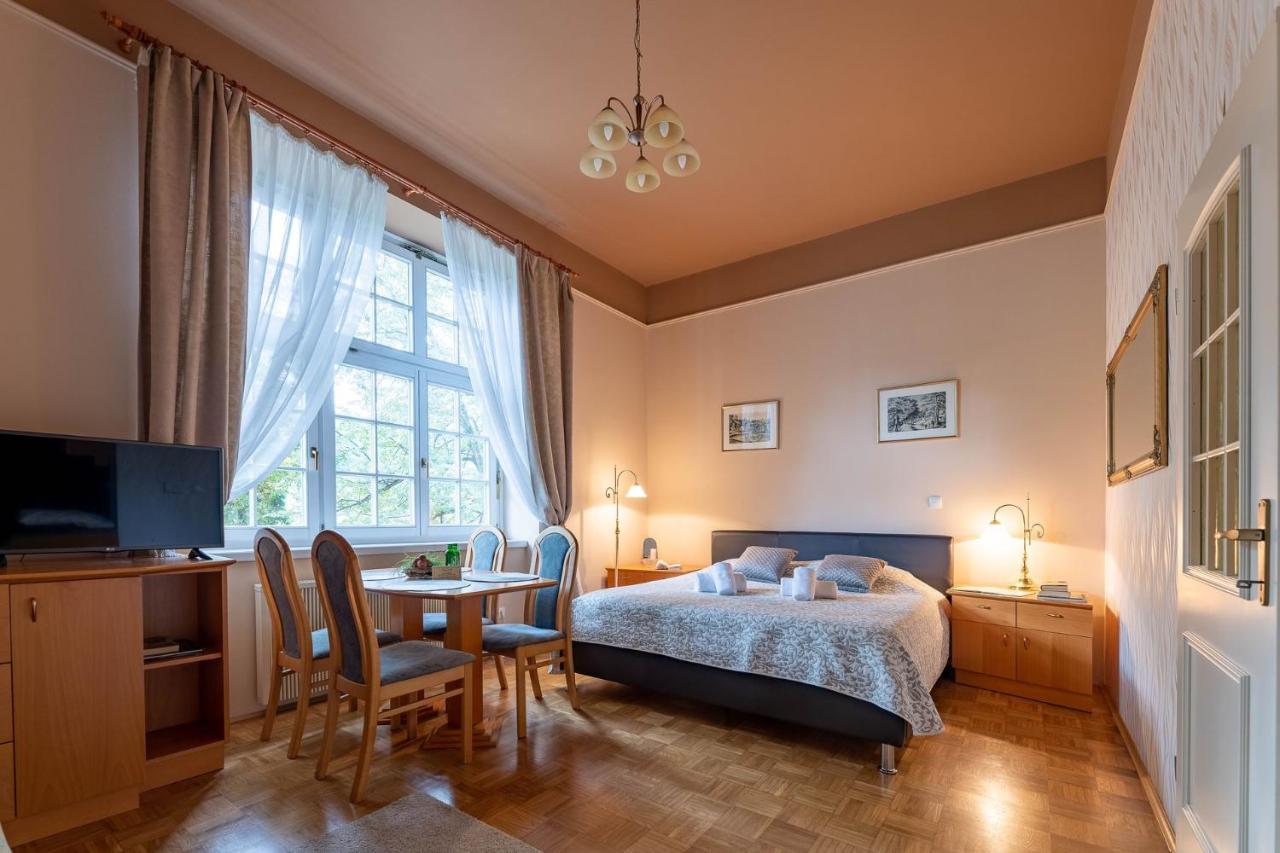 Apartments Vila Golf - Flucher Turizem Rogaška Slatina Exteriör bild