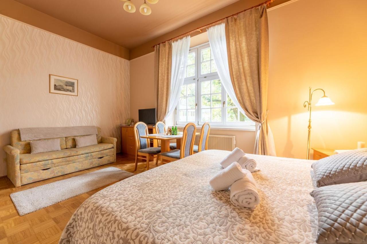 Apartments Vila Golf - Flucher Turizem Rogaška Slatina Exteriör bild